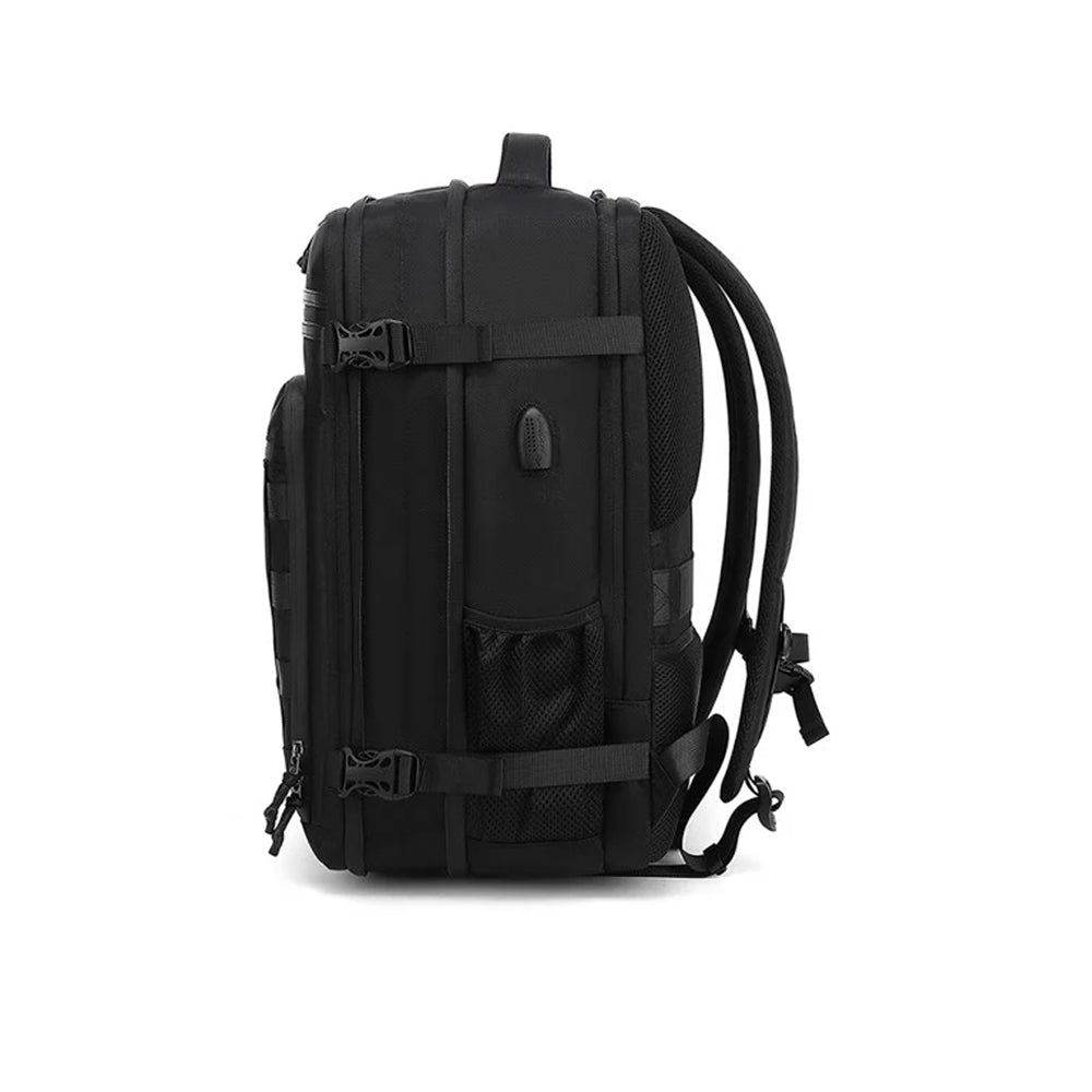 CoolBell 8265 Travel Backpack Rear Panel