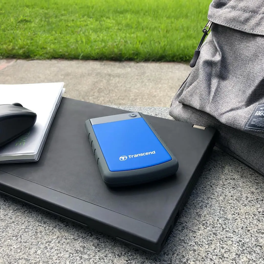 Transcend StoreJet 25H3B 4TB USB 3.1 Gen 1 Rugged Portable Hard Drive - Blue